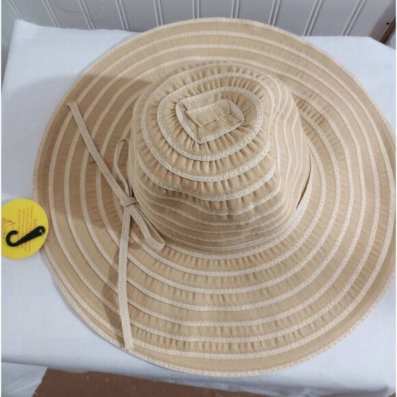 NWT, Wide brim hat ,Sun, beach hat - Picture 6 of 8